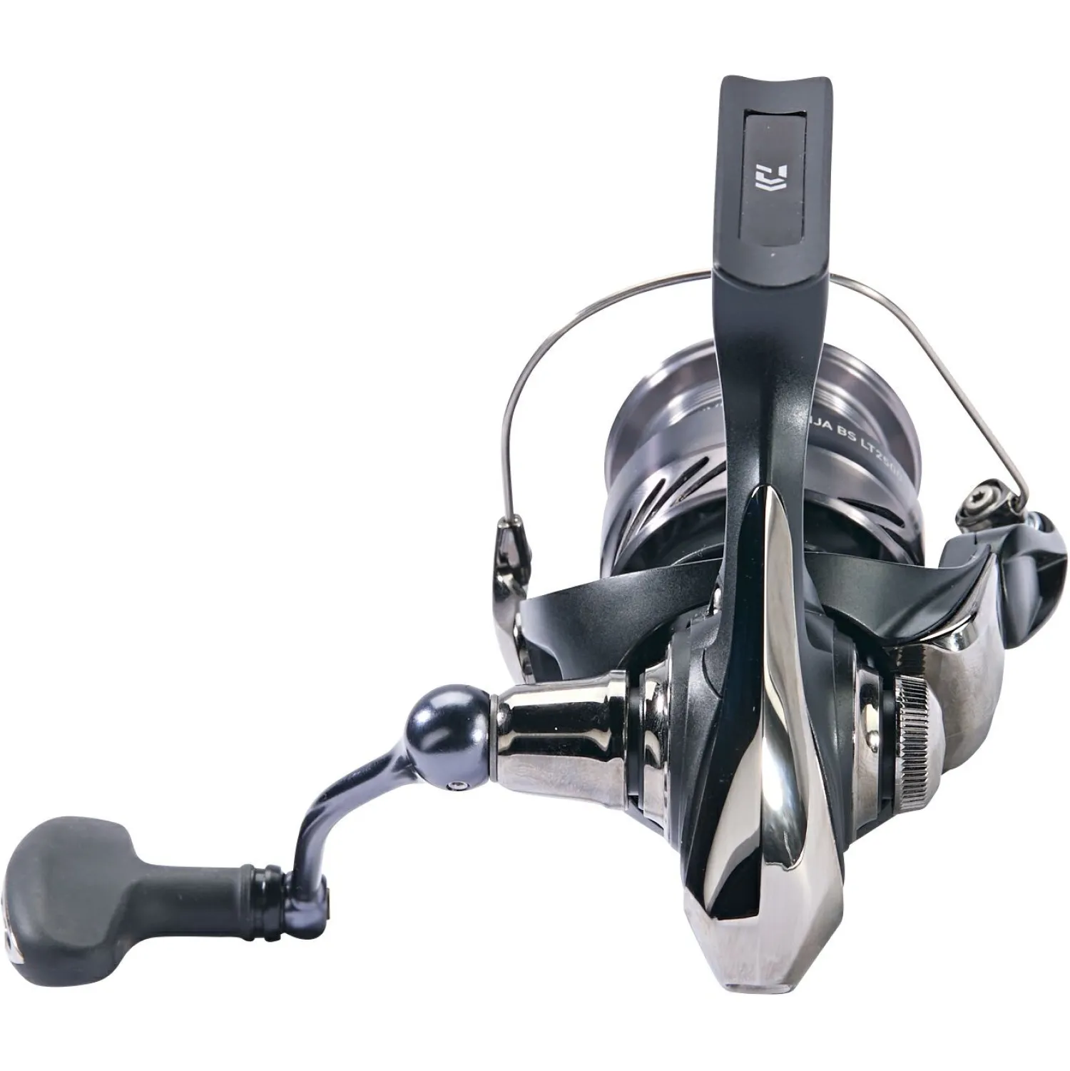 Daiwa Ninja Black Silver 4000-C< Spinnrollen