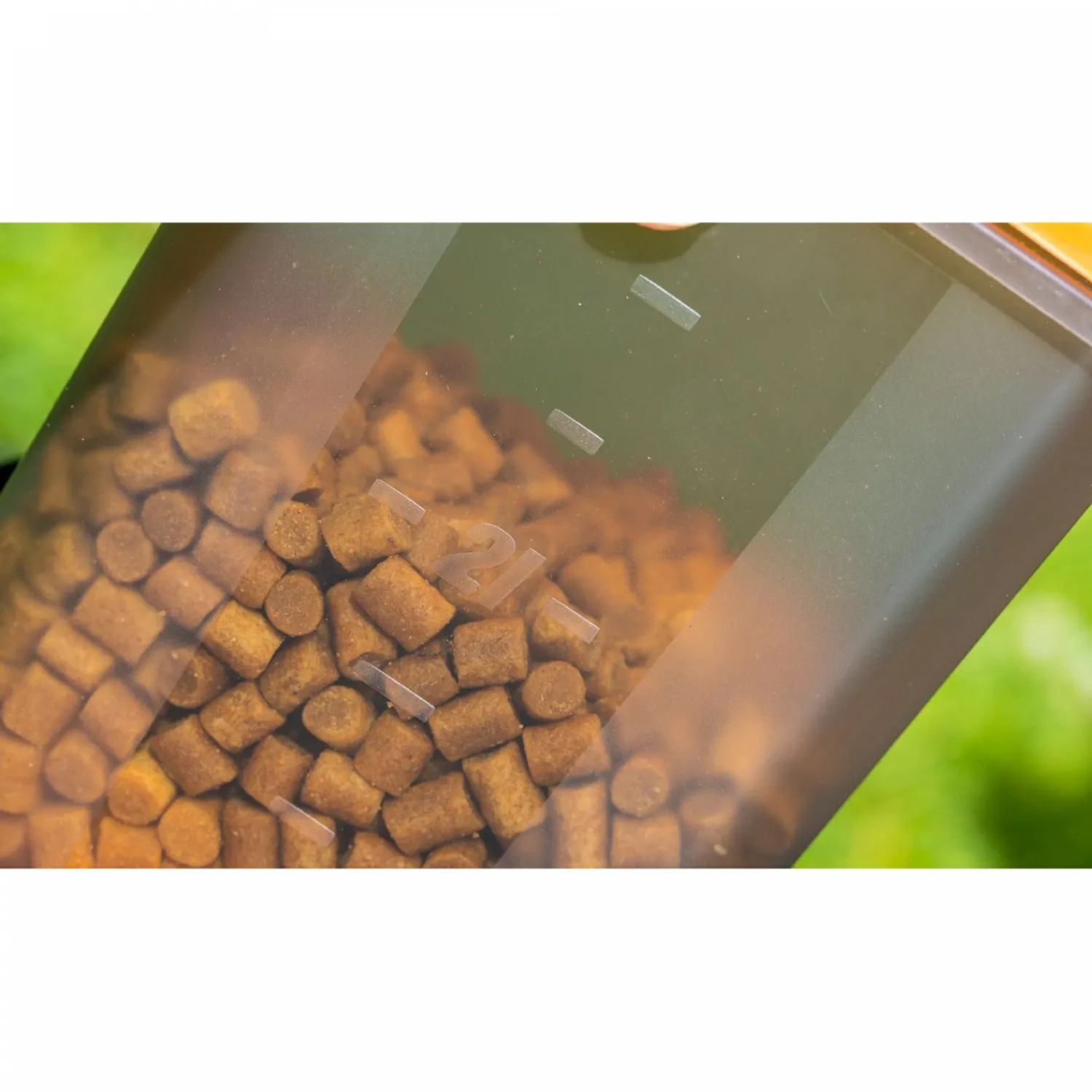 Guru Plus 4 System (17 l)< Angelkoffer & Angelboxen ·Futtereimer