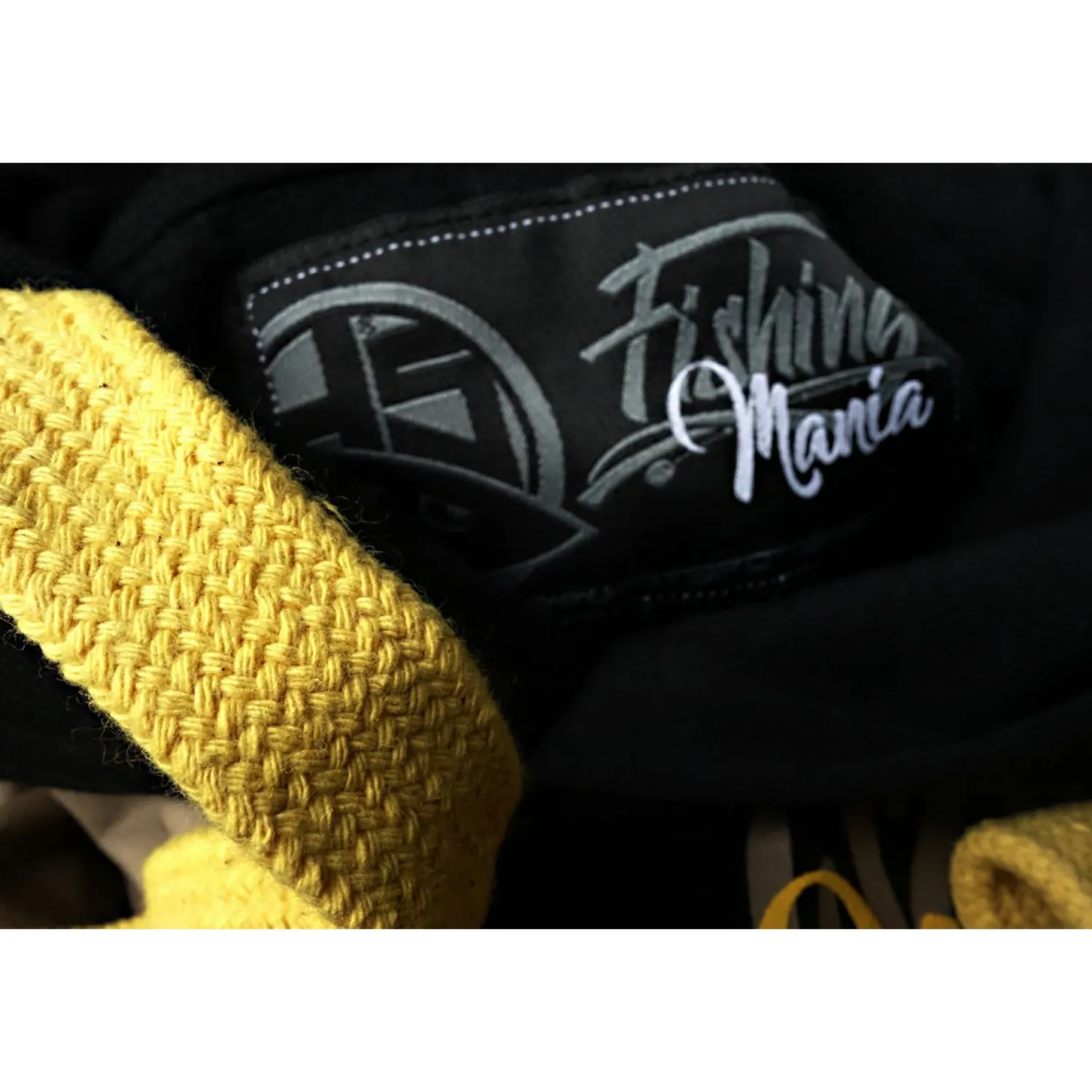 New Fishing Mania Carpfishing Hoodie Herren (Black) Angelpullover & -Strickjacken
