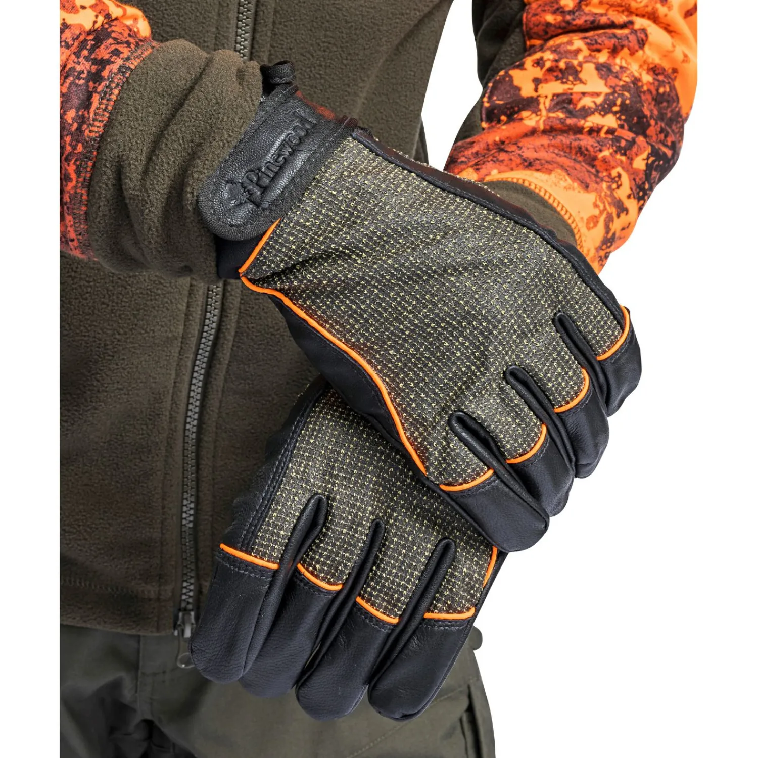 Pinewood Furudal Thorn Resist Glove Unisex (Mossgreen/Black)< Outdoor- & Angel-Handschuhe