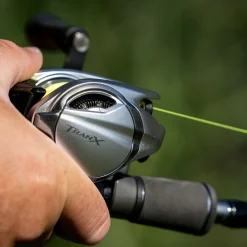 Shimano Baitcastrolle Tranx B 301 LH< Baitcastrollen