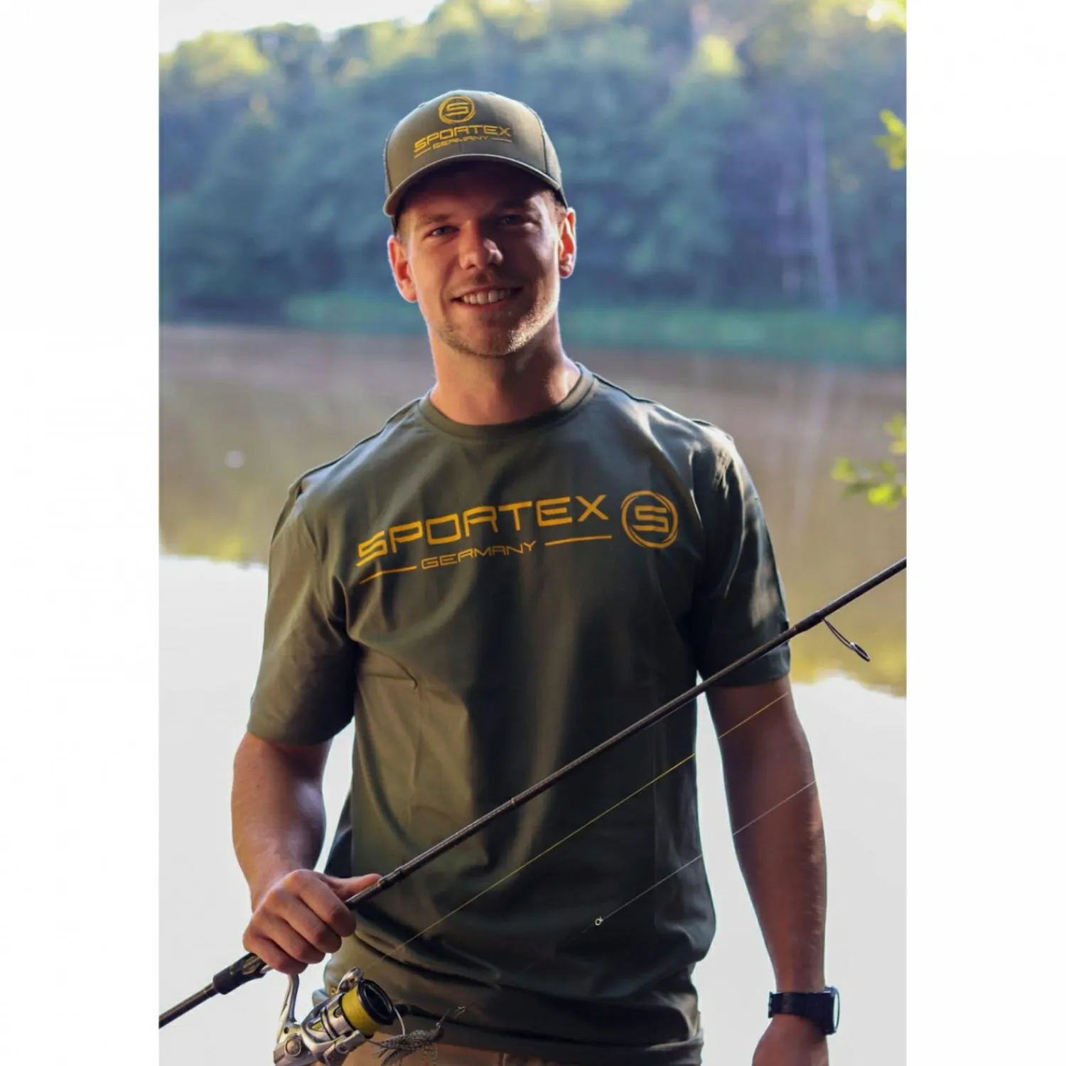 Sportex T-Shirt Herren (Olive)< Angelshirts & Angel-Oberteile